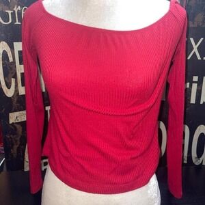 Long‎ sleeve size medium